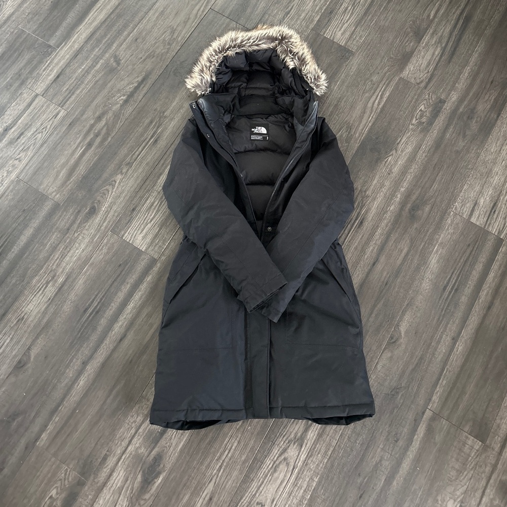 The North Face - Women’s Winter Coat (SM)